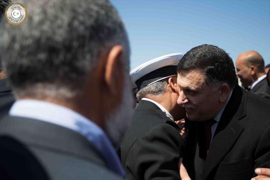 بالصور: استقبال المجلس الرئاسي في قاعدة أبوستة البحرية