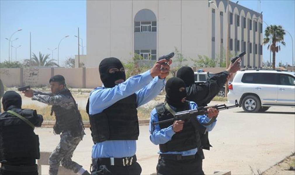 «الحماية الدبلوماسية» تقوم بعرض في بنغازي