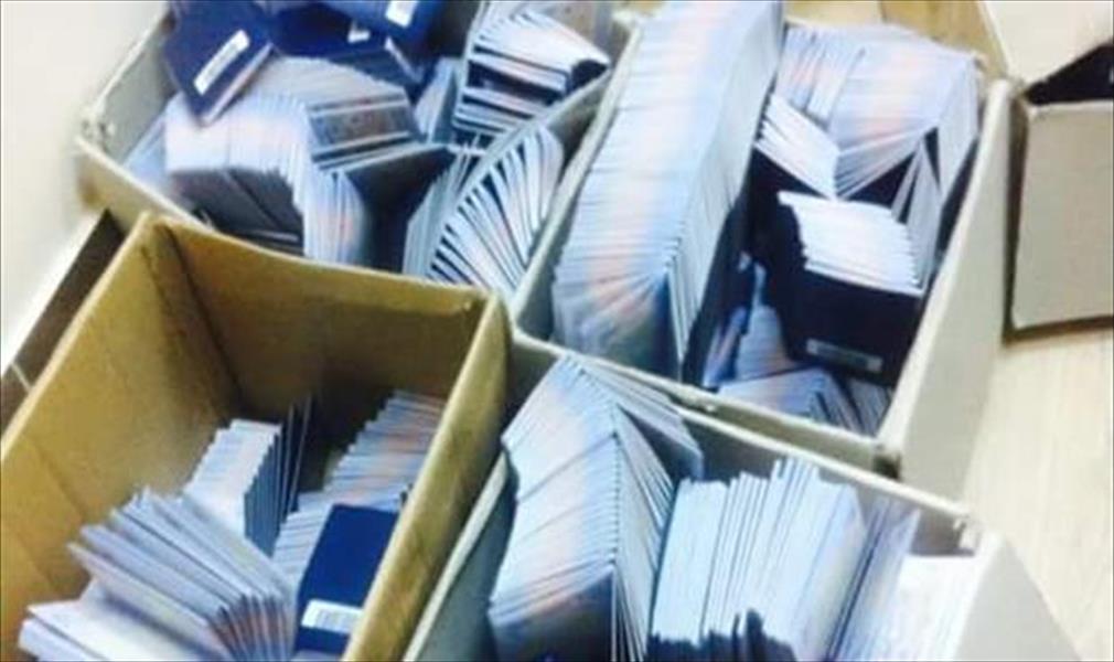 «جوازات بنغازي» تسلم 3500 جواز سفر للمواطنين اليوم