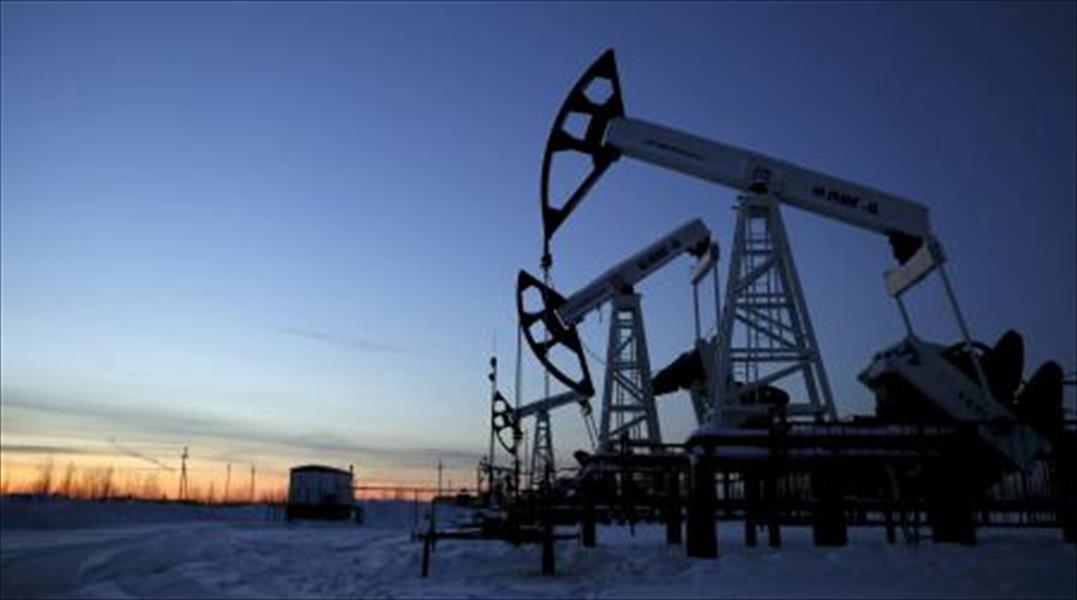 النفط يتراجع مع تضاؤل فرص التوصل إلى اتفاق