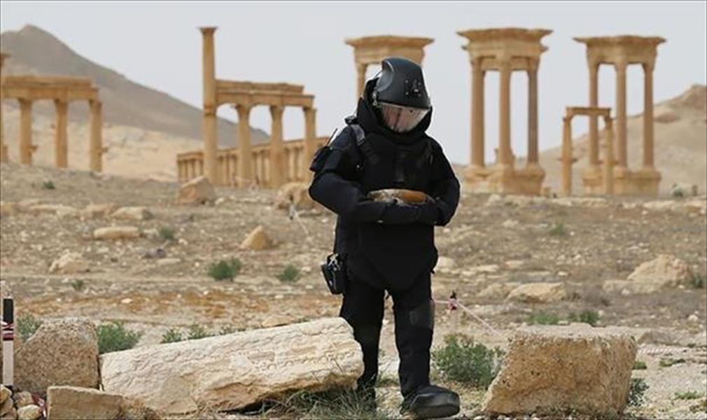 خبراء روس يمشطون تدمر من مخلفات «داعش»