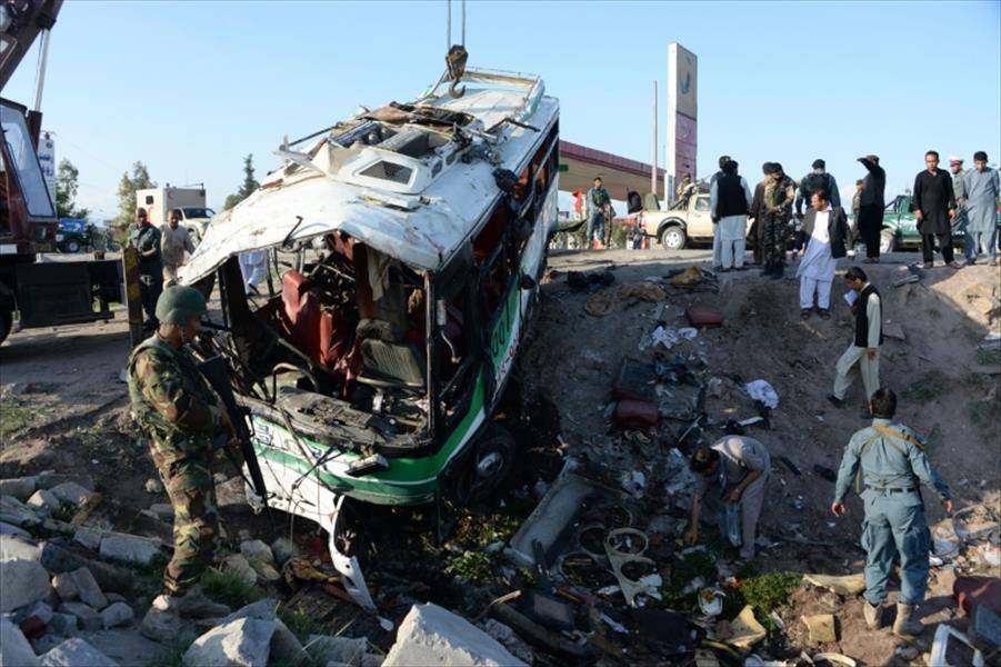 مقتل 12 مجندًا من الجيش الأفغاني في هجوم انتحاري