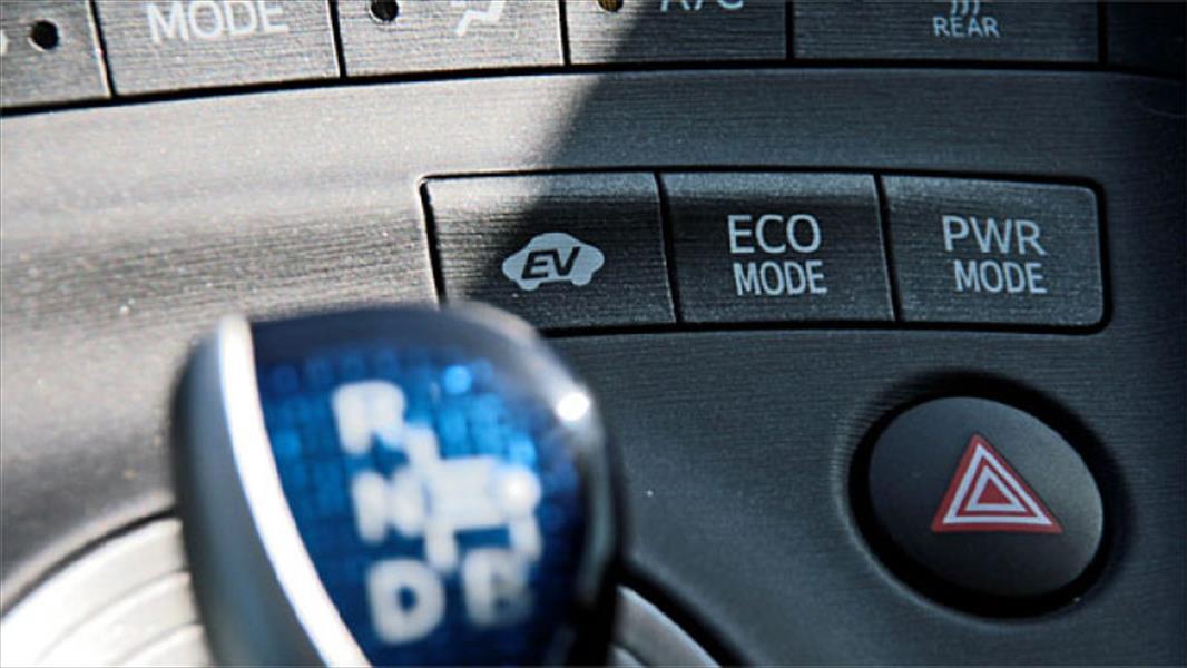 ماذا يعني زر «ECO» في سيارتك