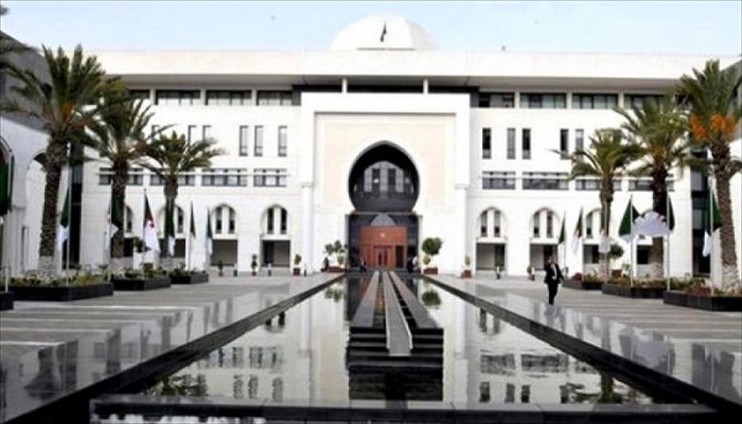 «ناتو» يضغط على الجزائر لجهود أخرى في تسوية الأزمة الليبية