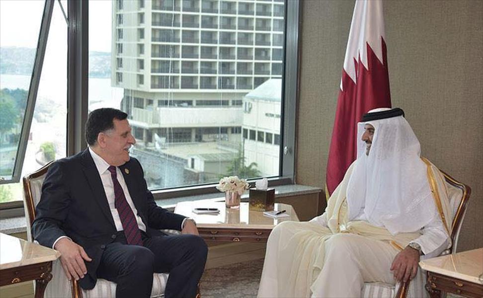 السراج يلتقي أمير دولة قطر في إسطنبول