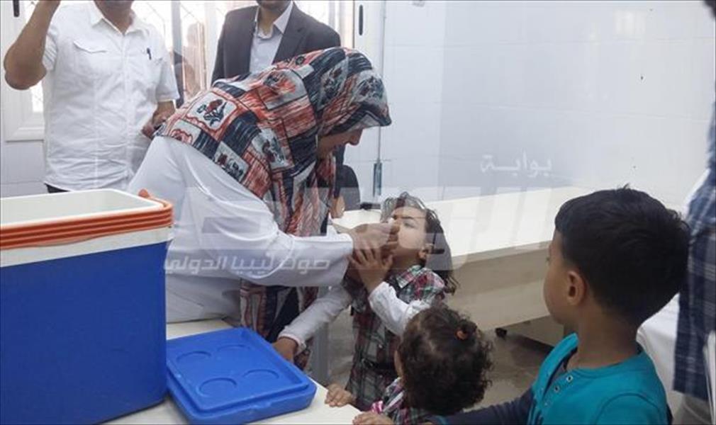 بالصور: انطلاق حملة تطعيم ضد شلل الأطفال في مركز السلاوي