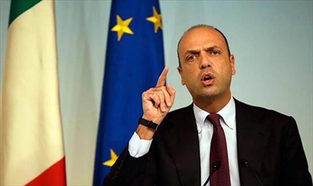وزير داخلية إيطاليا: 90 % من المهاجرين الواصلين إلى إيطاليا يأتون من ليبيا