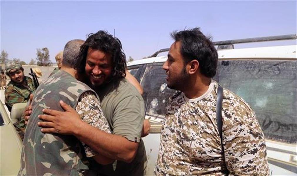 الجيش يحاصر مقاتلي «داعش» بسوق المواشي في بنغازي