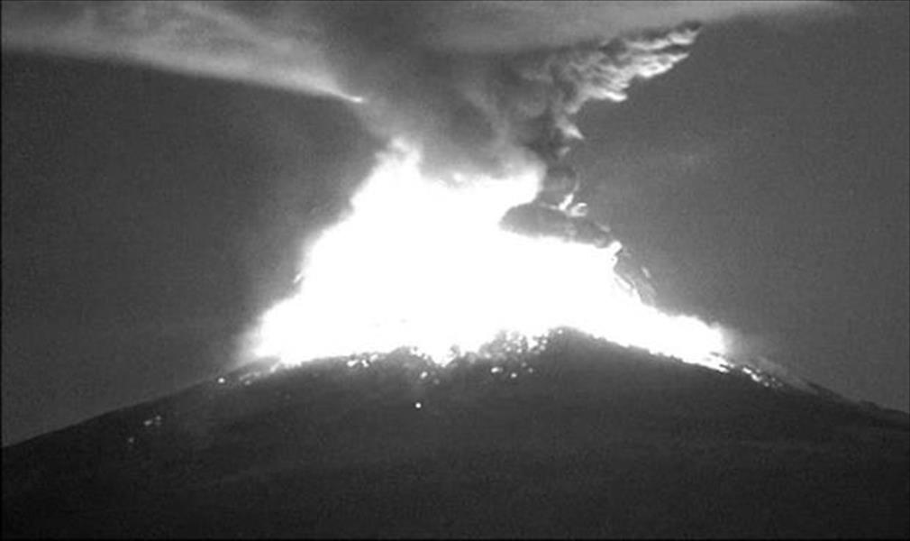 ثوران بركان «بوبوكاتيبتل» بالمكسيك