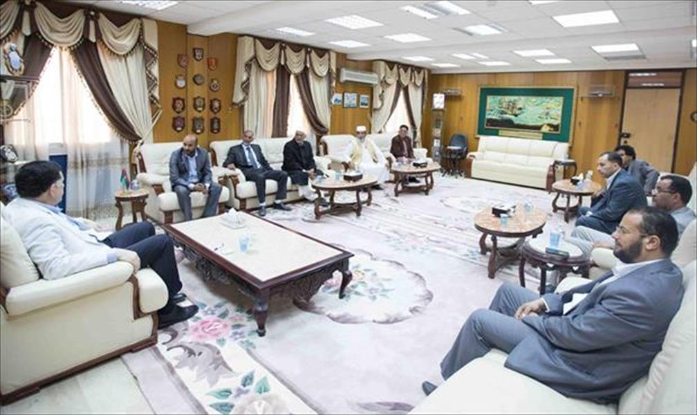 المجلس الرئاسي يستقبل وفدًا من بلدية الخمس