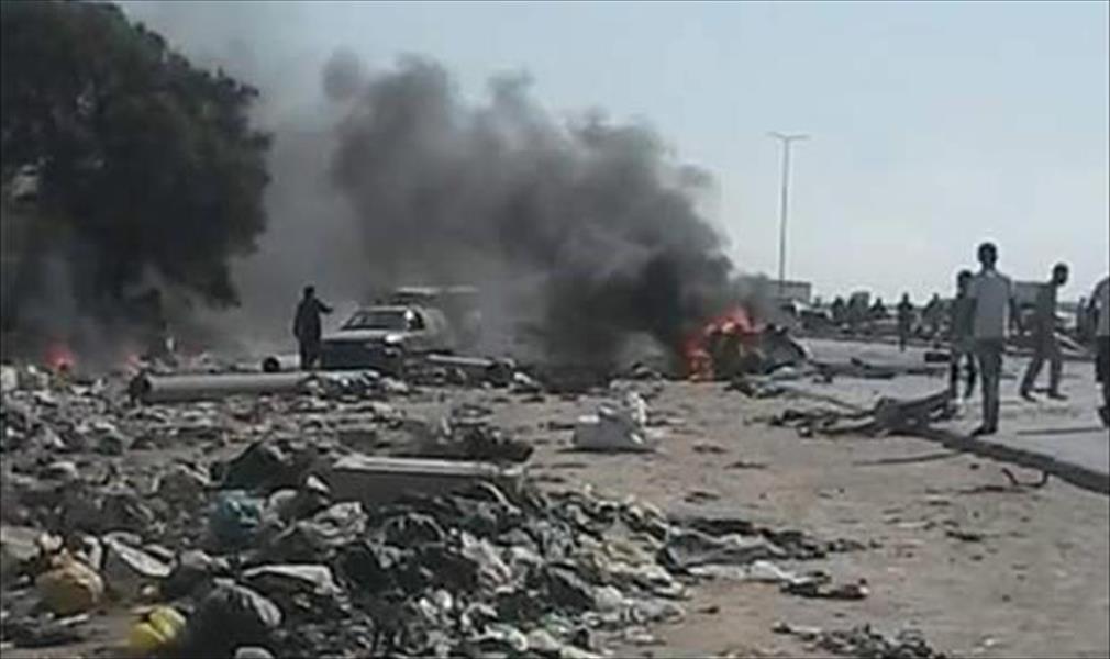 مقتل عسكري وجرح 4 آخرين بتفجير سيارة في بودزيرة شرق بنغازي