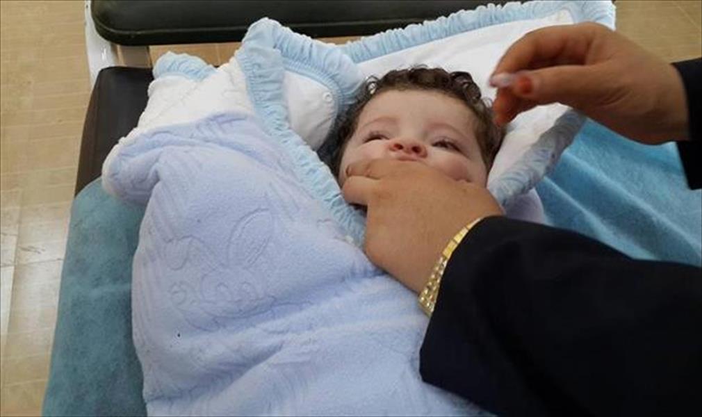 تطعيم 15 ألف طفل ضد مرض شلل الأطفال في بني وليد
