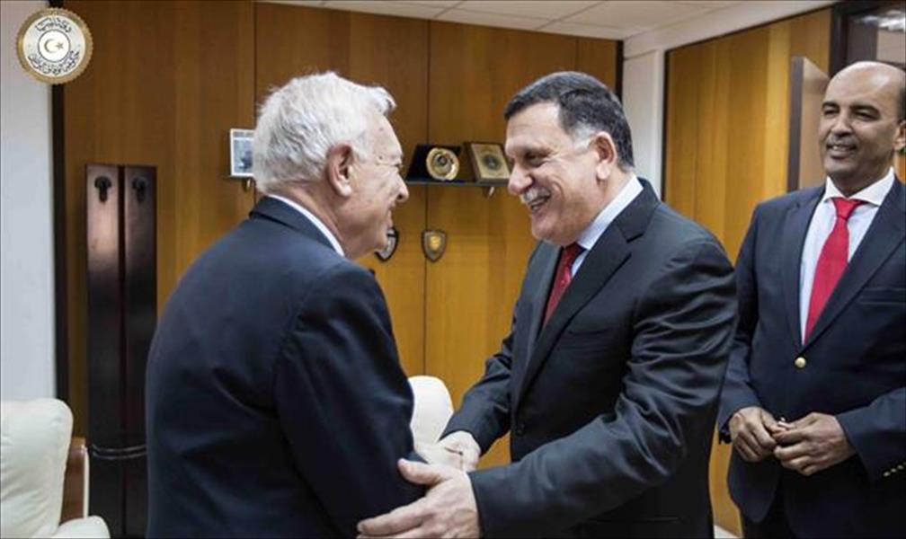 السراج يستقبل وزير الخارجية الإسباني في طرابلس