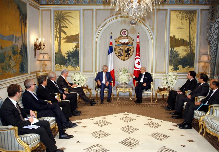 بالصور: فرنسا تعد تونس بمزيد من الدعم الأوروبي 
