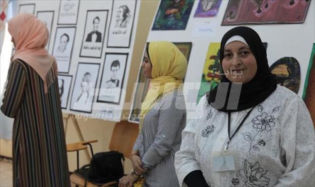 بالصور.. جمعية دير الخير تقيم معرض «بنغازي مدينة الألوان»