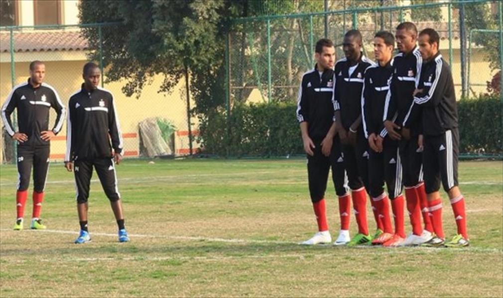 مدرب الأهلي المصري يحذر لاعبيه من أهلي بنغازي