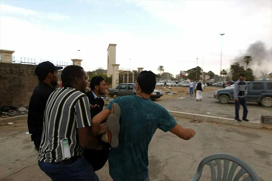 «الرئاسي» يدين قصف المتظاهرين في ساحة الكيش بمدينة بنغازي