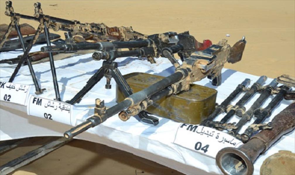 القبض على جزائريين ضمن شبكة لتهريب الأسلحة من ليبيا