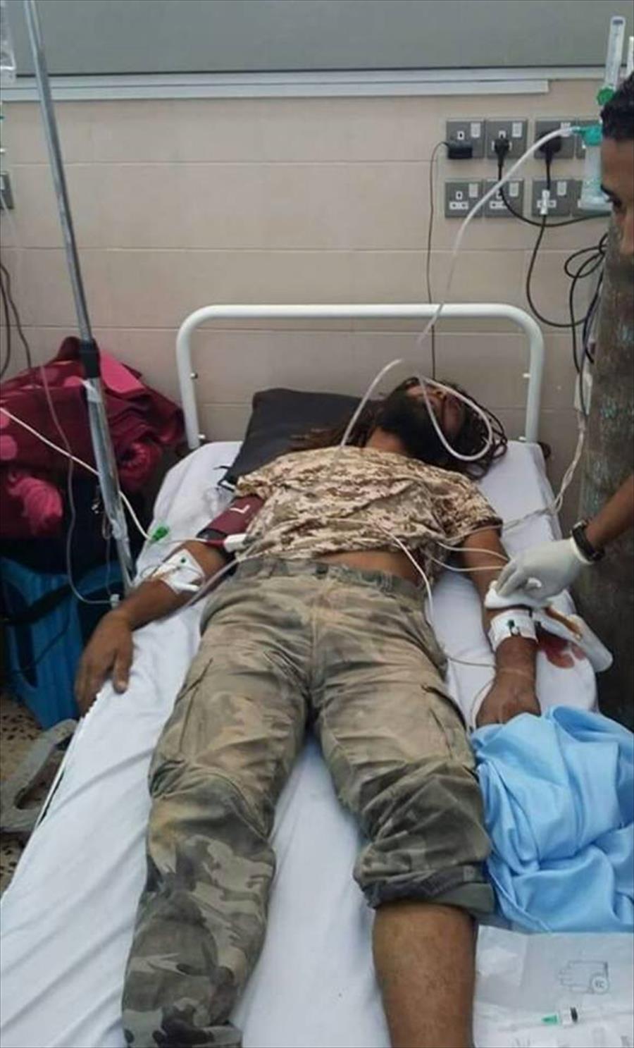 إصابة الملازم طارق السعيطي في انفجار لغم ببنغازي
