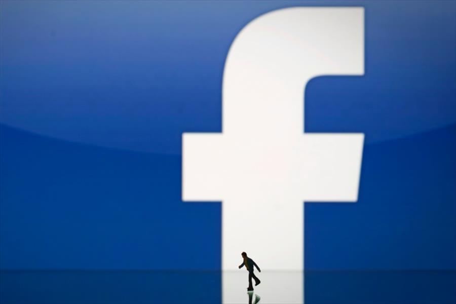 «المحافظون» يجبرون «فيسبوك» على تشديد الرقابة