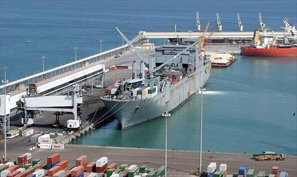 وصول 445 راكبًا من العمالة المصرية لميناء الغردقة البحري