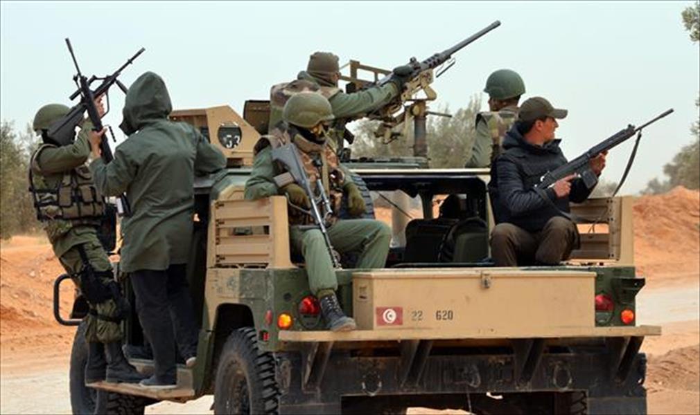 القوات التونسية بالقصرين تقصف مرتفعات جبل سمامة