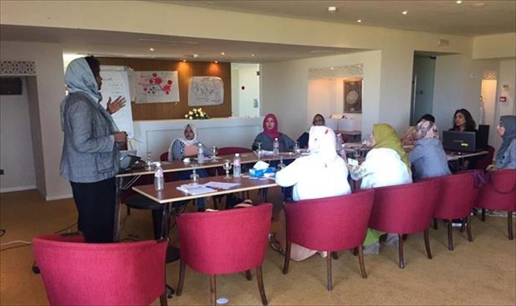 اختتام ورشتي عمل نسائيتين حول التفاوض وتسوية النزاعات والمشاركة السياسية بتونس