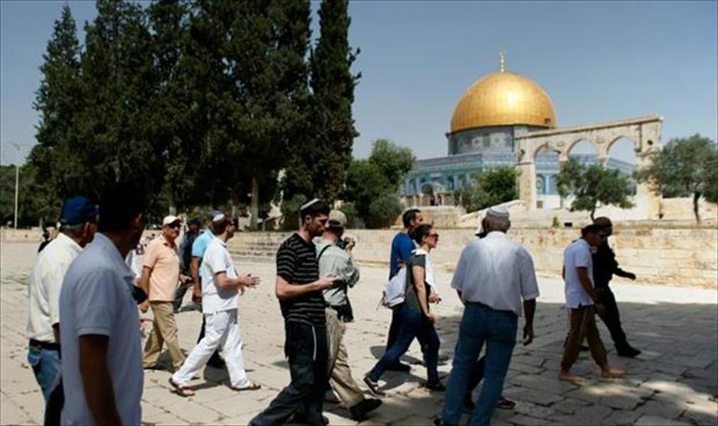الاحتلال الإسرائيلي يرفع بعض القيود عن الفلسطينيين لمناسبة رمضان