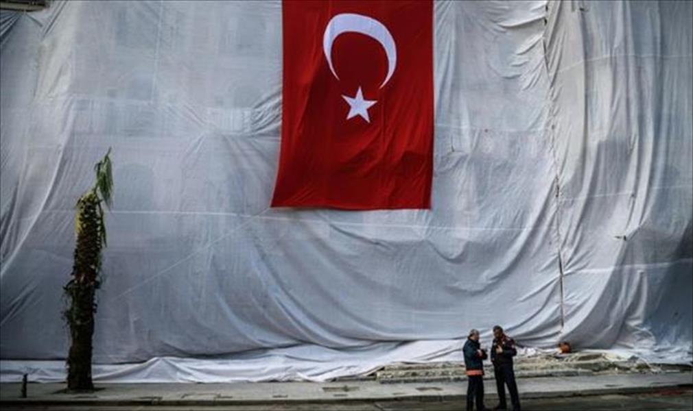 للمرة الثانية خلال 24 ساعة.. انفجار بمركز للشرطة في تركيا