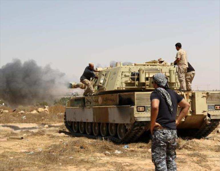 قصف مواقع «داعشية» بمحيط «بن سيناء» ومجمع قاعات واقادوقو