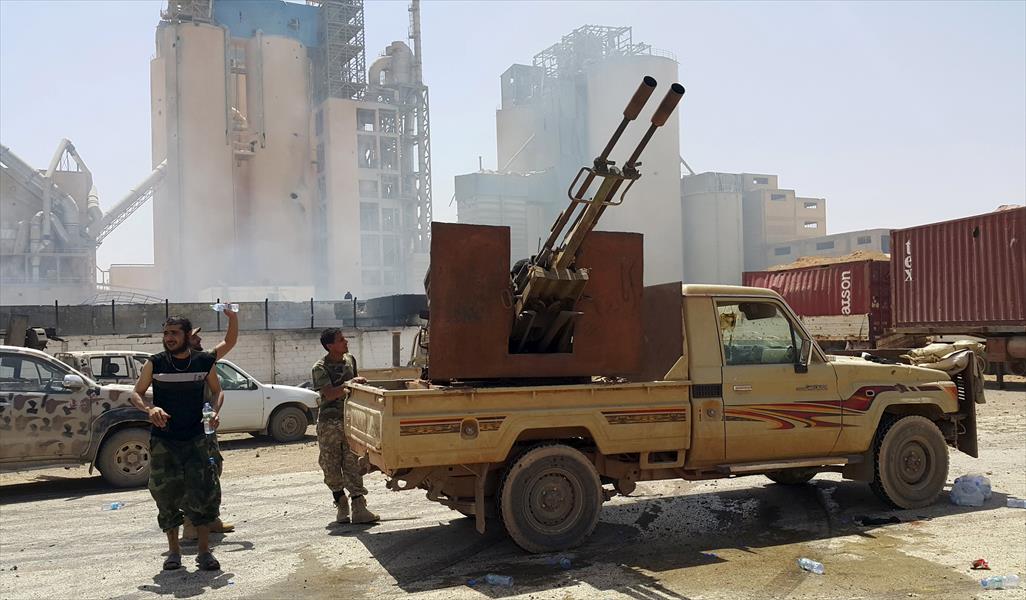 تضارب معلومات حول اشتباكات إجدابيا بين الجيش و«سرايا الدفاع عن بنغازي»