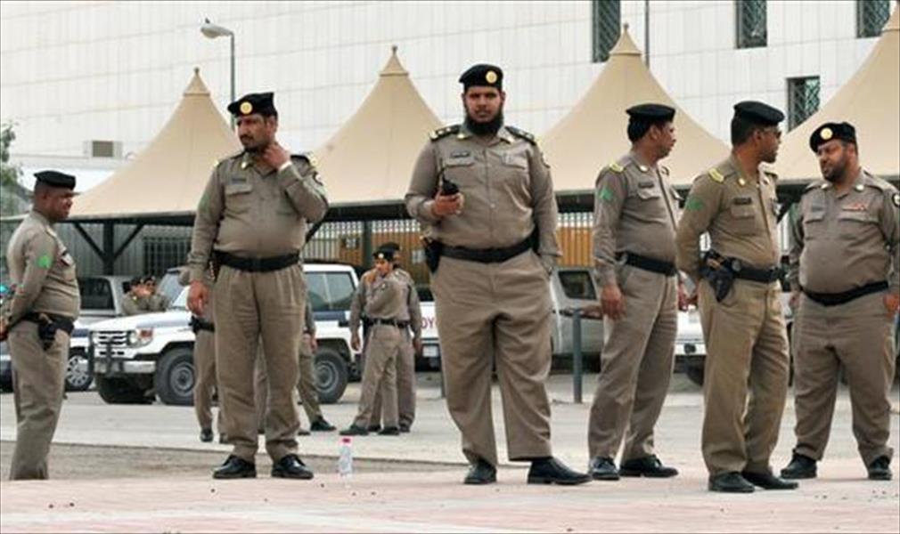 توقيف 50 شخصًا في مكة بسبب قصات شعر