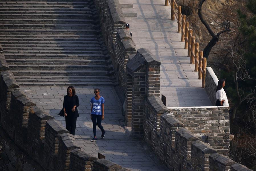 بالصور: ميشيل أوباما تزور سور الصين العظيم
