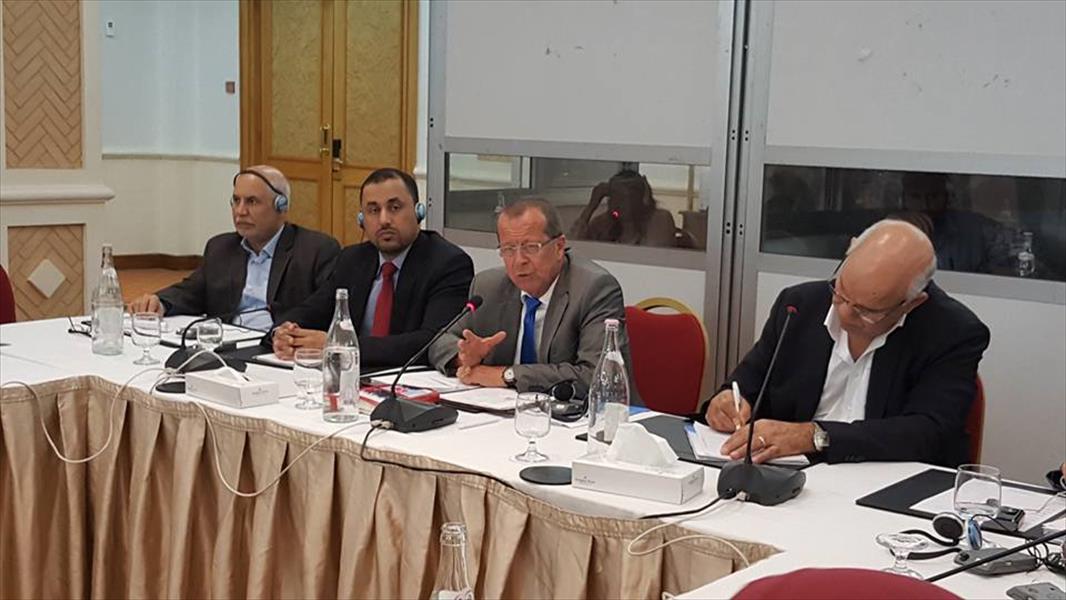 بالصور.. انطلاق جلسات الحوار السياسي بتونس