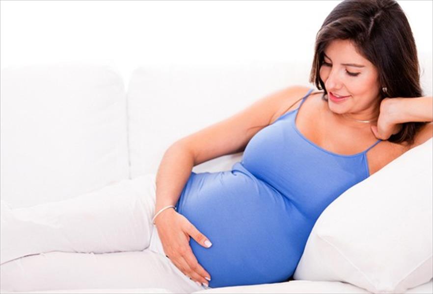 3 طرق لتجنب احتباس السوائل أثناء الحمل