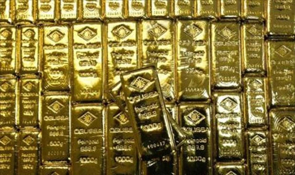 تراجع أسعار الذهب 1%