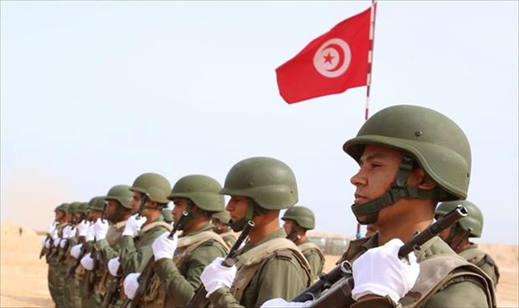 الجيش التونسي يقتل مسلحين اثنين في اشتباكات قرب حدود الجزائر