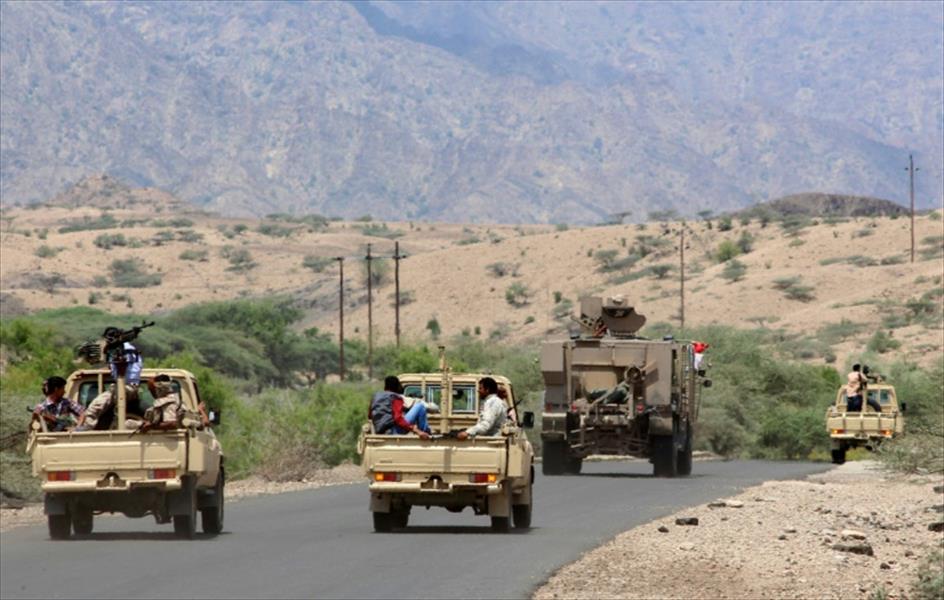 ستة قتلى من الجيش اليمني بتفجيرين انتحاريين
