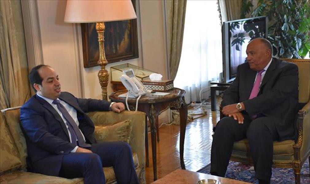 تفاصيل لقاء وزير الخارجية المصري وأحمد معيتيق
