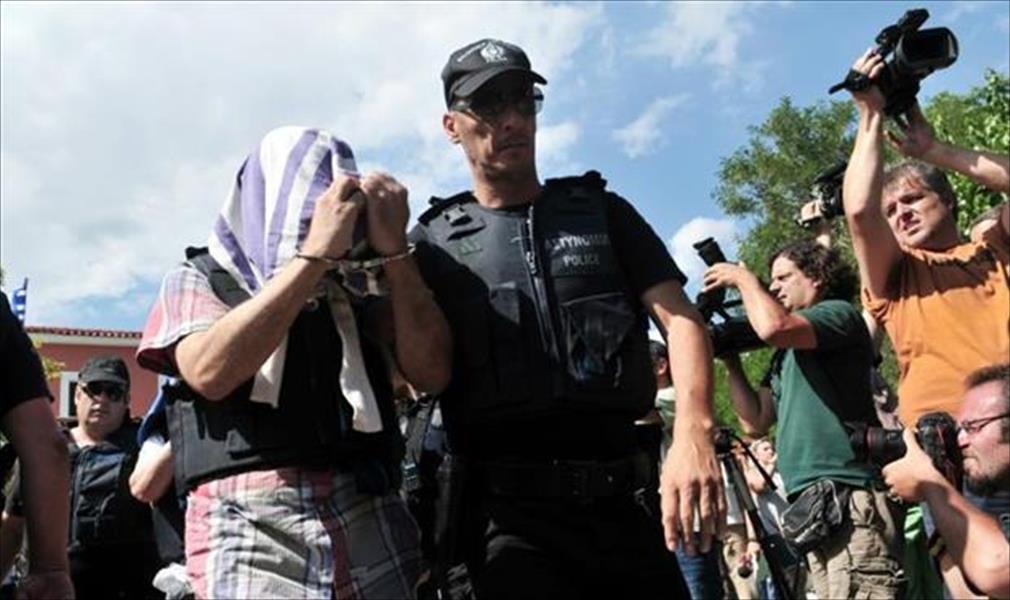 أنقرة تطالب اليونان بتسليمها ثمانية عسكريين أتراك طلبوا اللجوء إليها