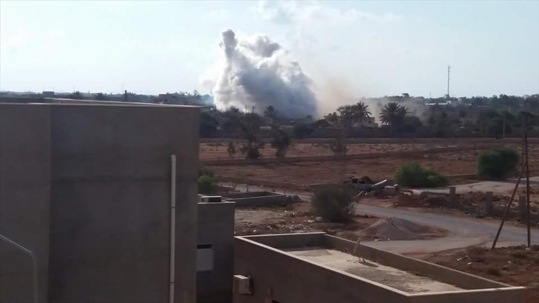 مواجهات مسلحة وقصف جوي بالمحاور الغربية لمدينة بنغازي