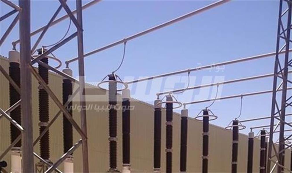 بالصور: وفد من مكتب وزارة الكهرباء بالجنوب يتفقد الأضرار بمحطة الاريل