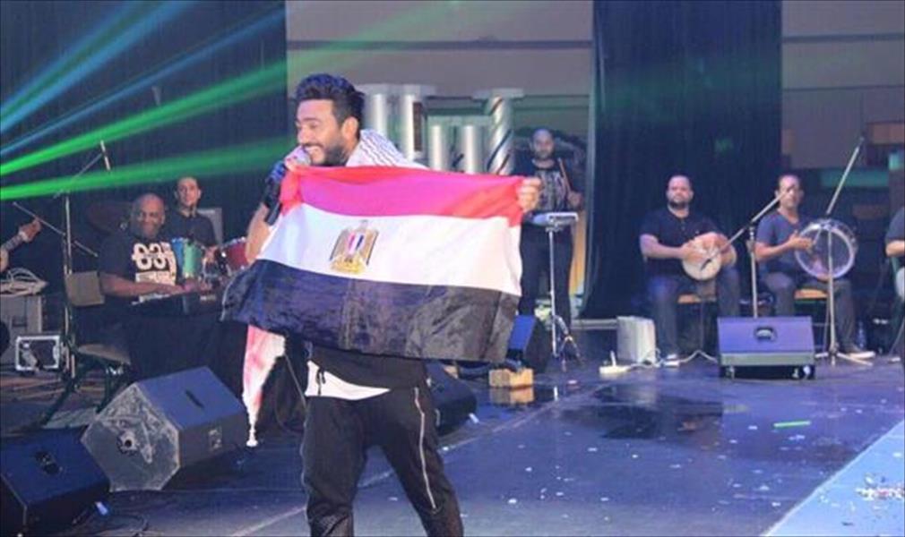 بالصور: تامر حسني يحتفل بألبومه الجديد في الأردن