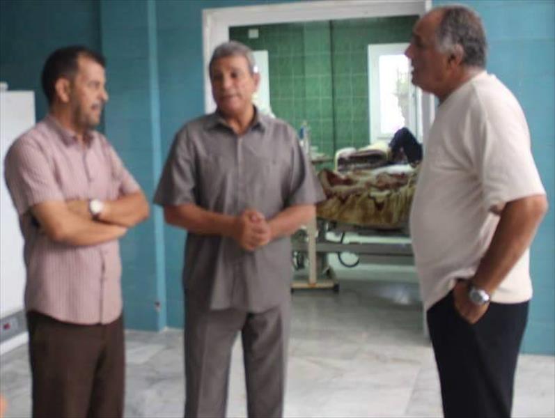 عميد بلدية طبرق يهدد وزارة الصحة وجهاز الإمداد الطبي
