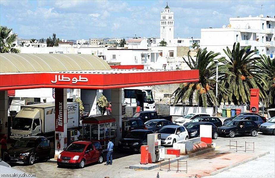 «اتحاد الشغل» التونسي يؤجل إضراب محطات بيع الوقود للشهر المقبل