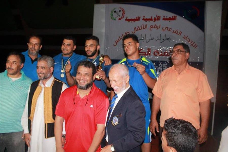 بالصور: تنافس شديد في ختام بطولة طرابلس لرفع الأثقال