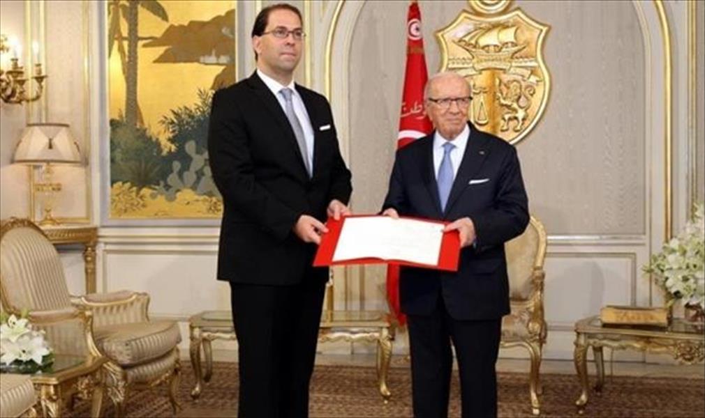 الحكومة التونسية الجديدة تتولى مهامها