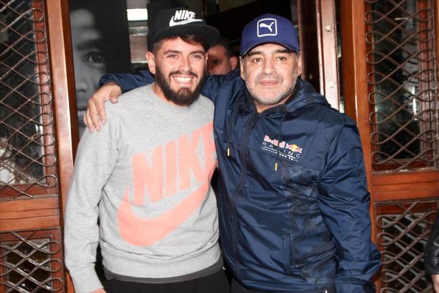 مارادونا يعترف بابنه بعد تنصل 30 عامًا