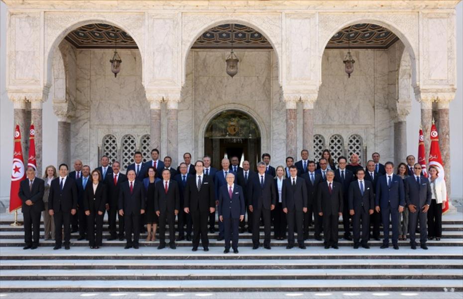 هيئة تونسية تدعو الحكومة إلى مكافحة «بارونات الفساد»