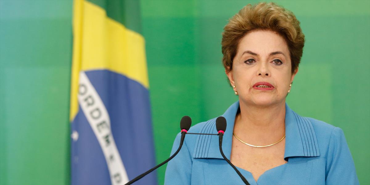 إقالة رئيسة البرازيل ديلما روسيف 